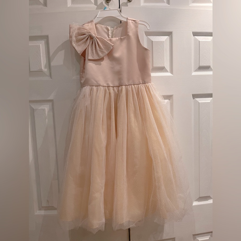 Beautiful like new champagne dress for girls!
